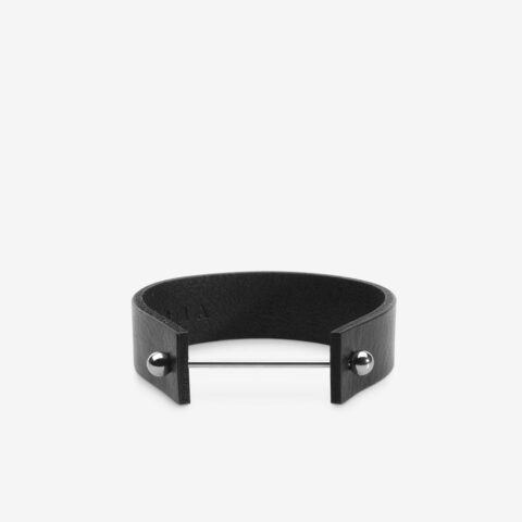 Vegetable-tanned leather bracelet in black and silver. Piercingsbracelet. SHAROKINA Intra Pure