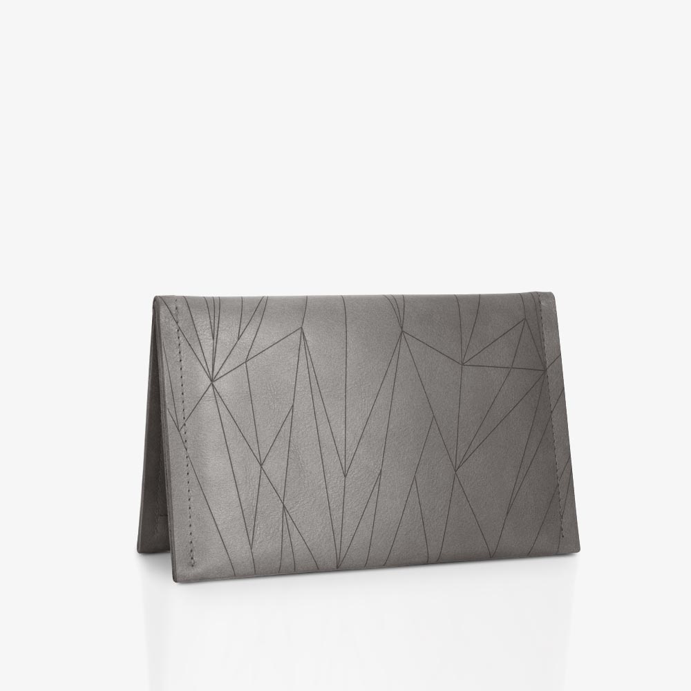 Portemonnaie aus Leder in Grau für Damen, geometrisches Muster als Lasergravur. Geldbörse mit zweifarbigem Metall-Reißverschluss. SHAROKINA Conda Polygon